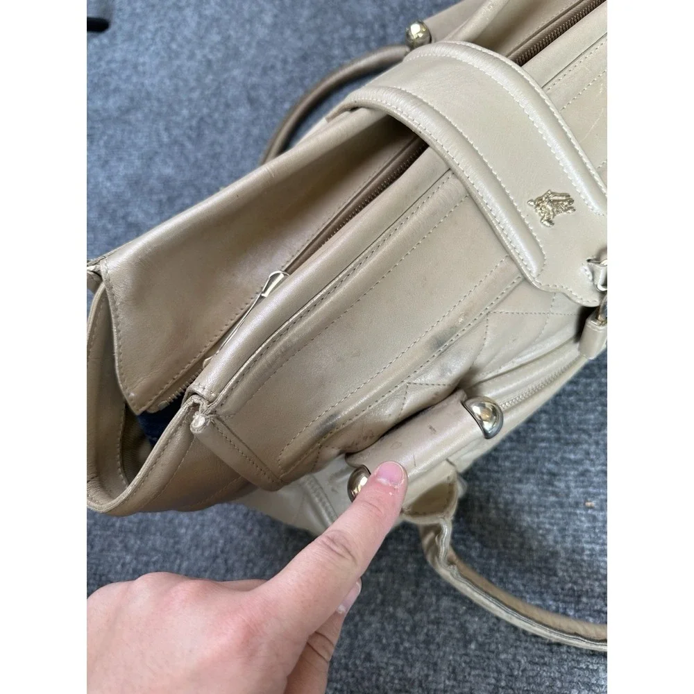 Burberry womens beige